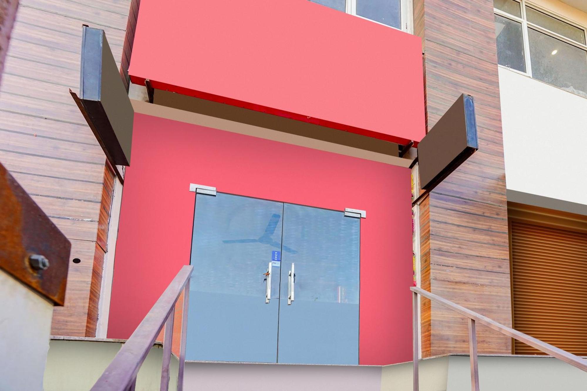 Super Collection O Sector 104 Noida Exterior foto